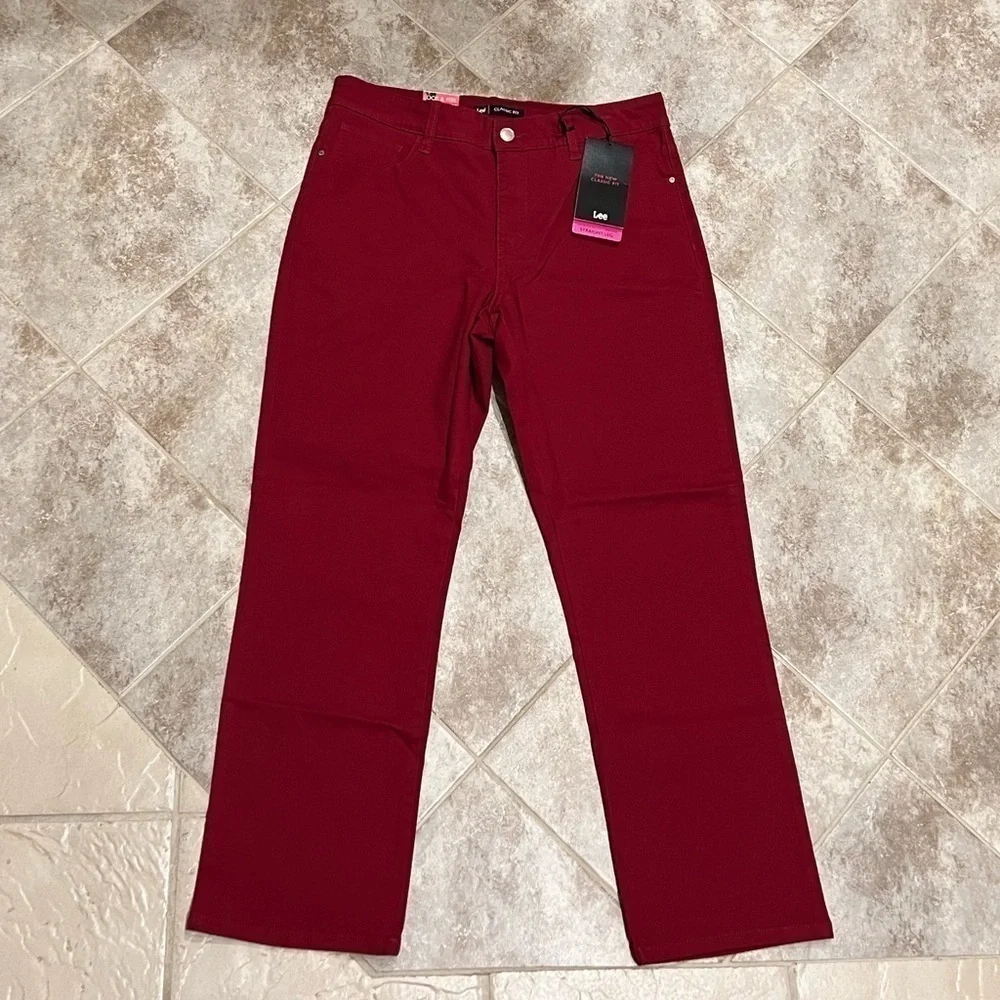 NWT Lee Secretly Shapes Straight Leg Embellished Jeans Rouge Red 12 Petite